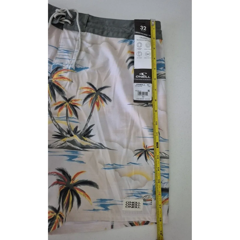 Oneill SwimTrunks Mens 32 Palm Tree AOP Cruzers Above the Knee 19 Boardshort NEW
